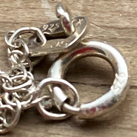 Natural turquoise heart pendant on fine sterling chain - Picture 3 of 3